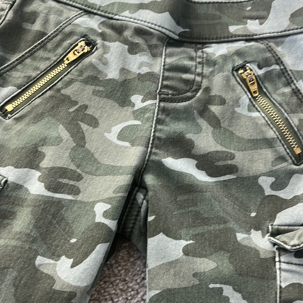 Justice pants - Picture 2 of 4